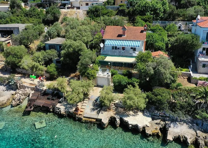 Awesome In Okrug Gornji With Wifi Holiday home